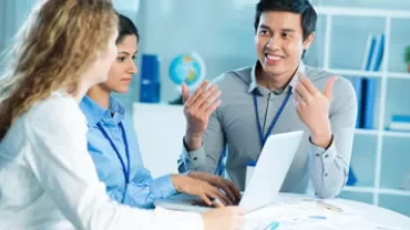 6 great ways to market yourself to future employers