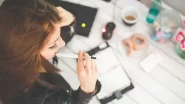 Back to work after a holiday? 5 ways to make it more bearable 
